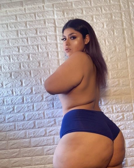 big tits midget onlyfans free naked images