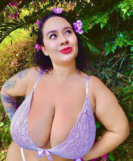 Blaalz model free photos