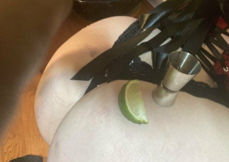 blonde hot wife onlyfans free porn pic