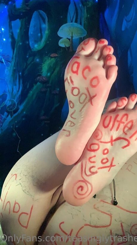 teasinglytrashed top actress photos