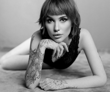 chantaise pornstar high quality img