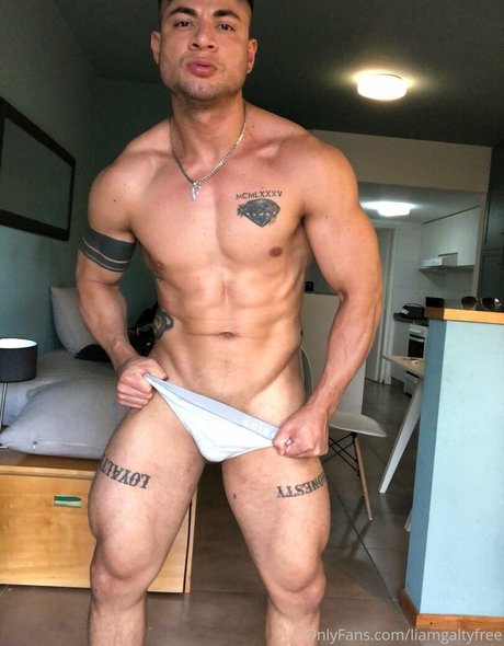 liamgaltyfree model erotic pics