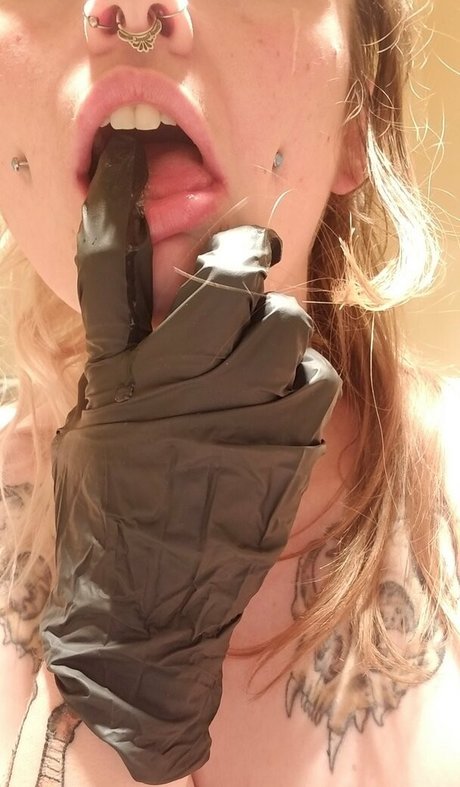 sweethoneybean nude model images