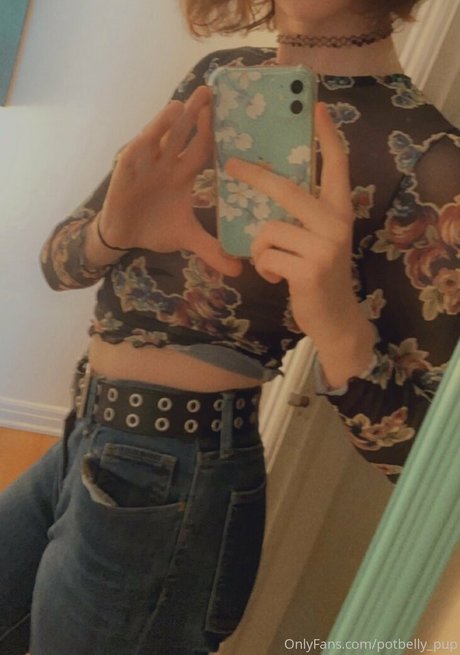 bigbellybenni pornstar pretty photo