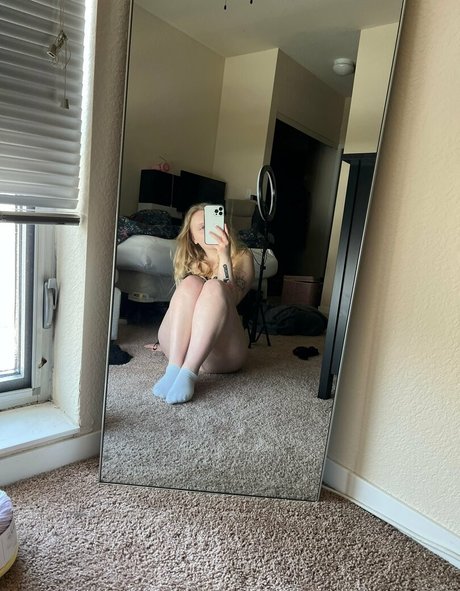 barbie 1808 model sex photo