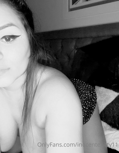 inocentekitty11 art model gallery