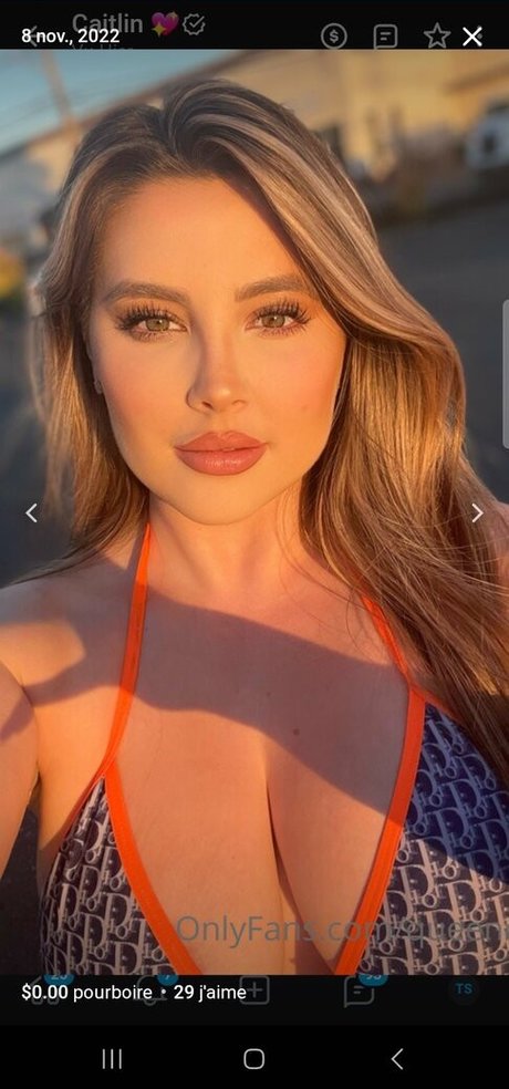 Queencaitertot sexy model gallery