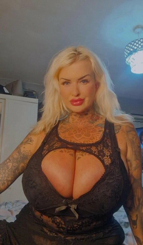 bbc squirt onlyfans beautiful naked pictures