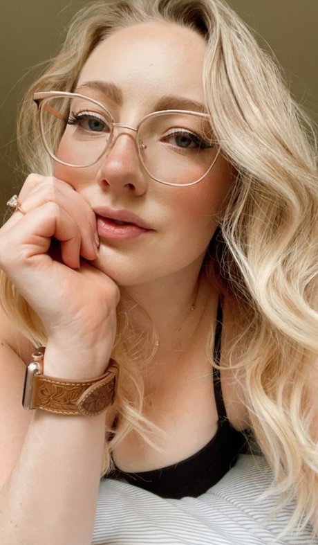 Cannibalqueen pornstar exclusive pictures