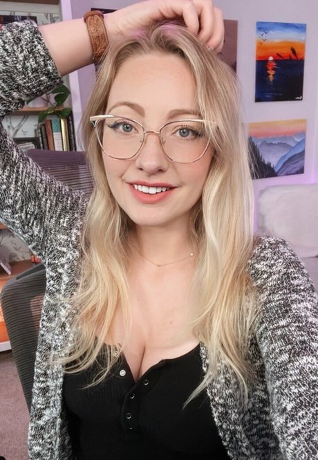 Cannibalqueen pornstar beautiful picture