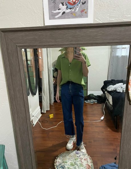 powerfulclit pretty actress image