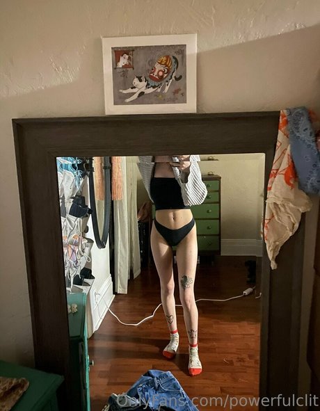 powerfulclit model erotic gallery