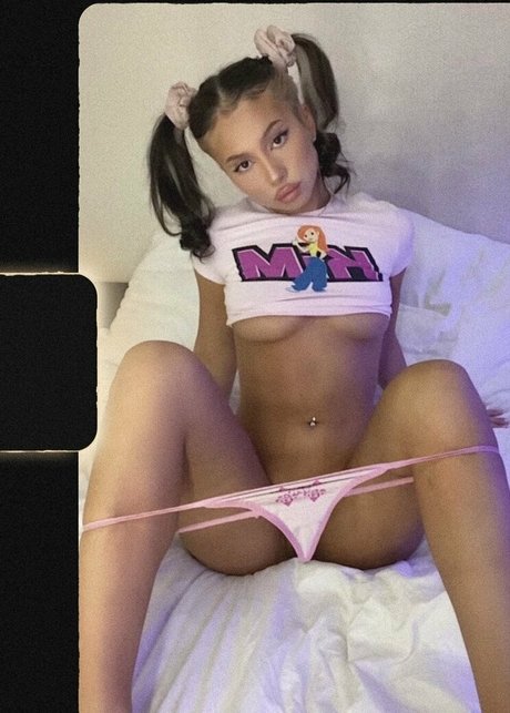 Zaebacho nude actress photo