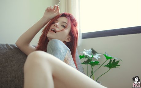 Cvrmillv pretty model photo