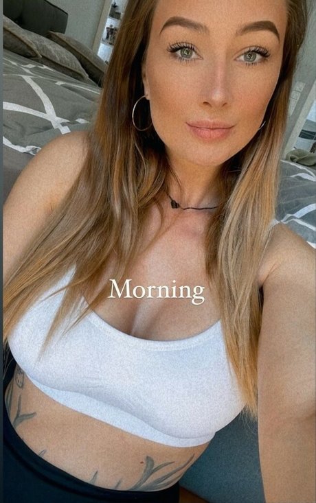 lizzzyfox model nudes pics