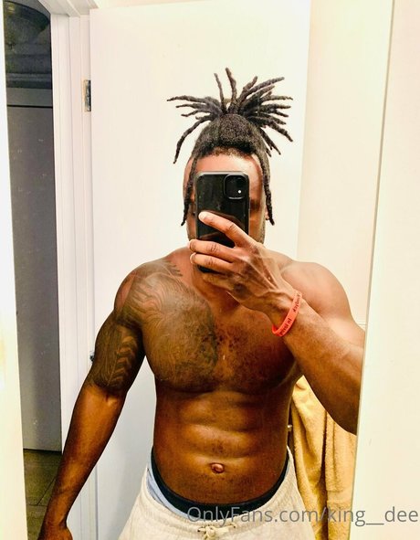 king__dee perfect actress pics