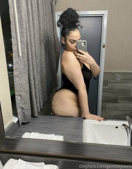 gemthejewels pornstar beautiful pic
