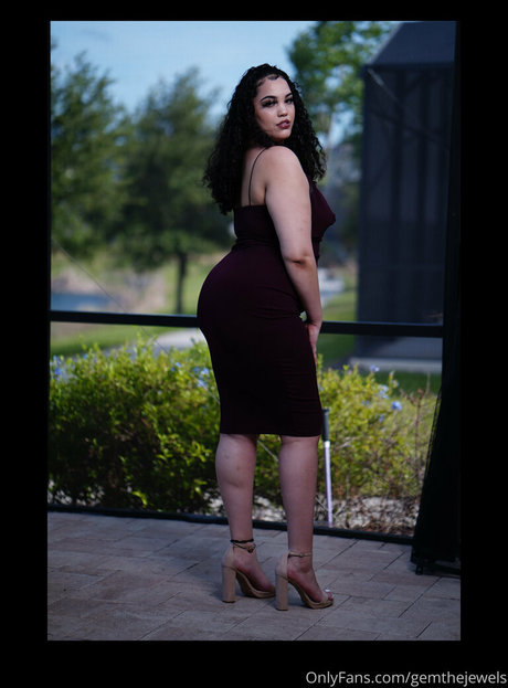 gemthejewels pornstar naked image