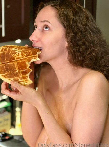 girlfriend onlyfans beautiful naked photo