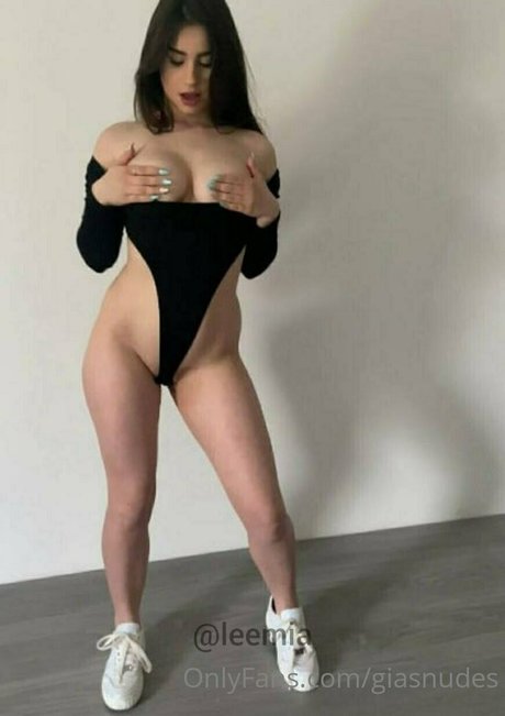 giasnudes exclusive model photo