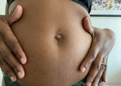 mangomob92 model xxx photos