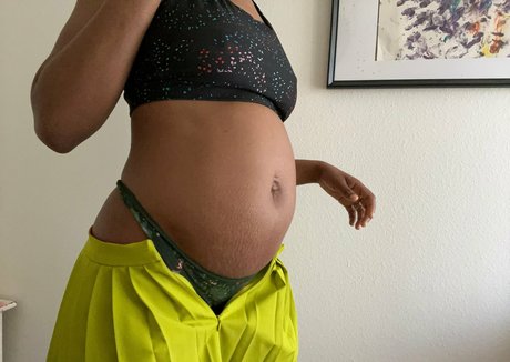 mangomob92 nudes model pic