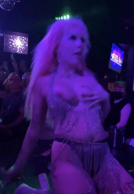 Chrissy Chlapecka star porn photos