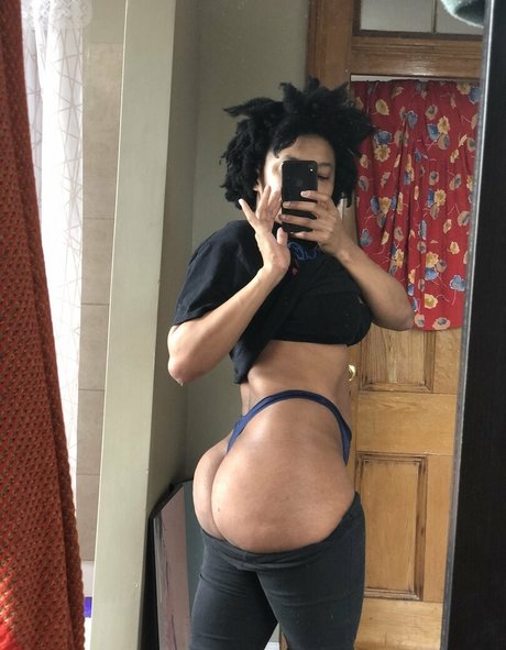 rosalinecapulet pornstar adult image