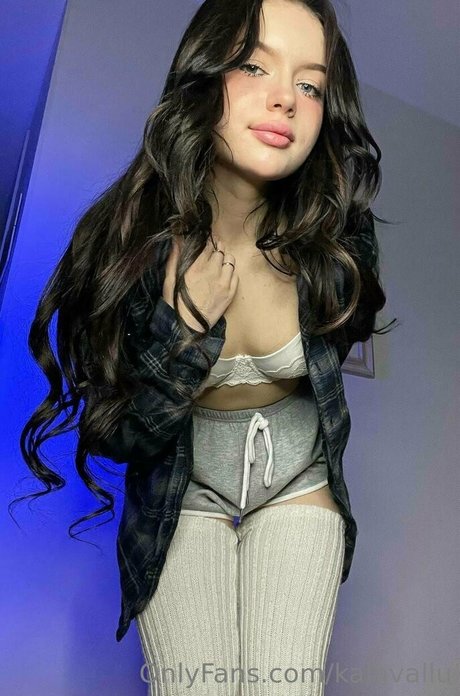 kalavallu model exclusive image