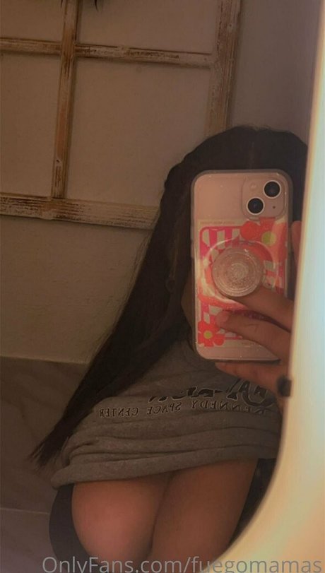 fuegomamas pornographic model pictures