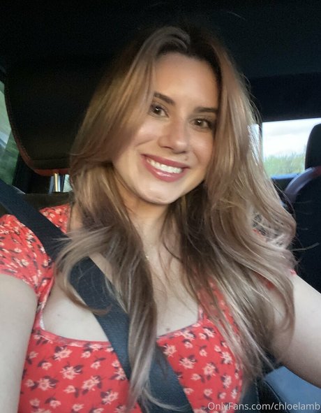 chloelamb adult actress image