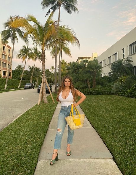 chloelamb star beautiful archive