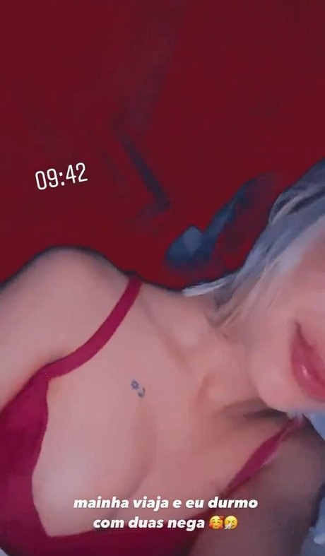 Joyce Santos adult model pic