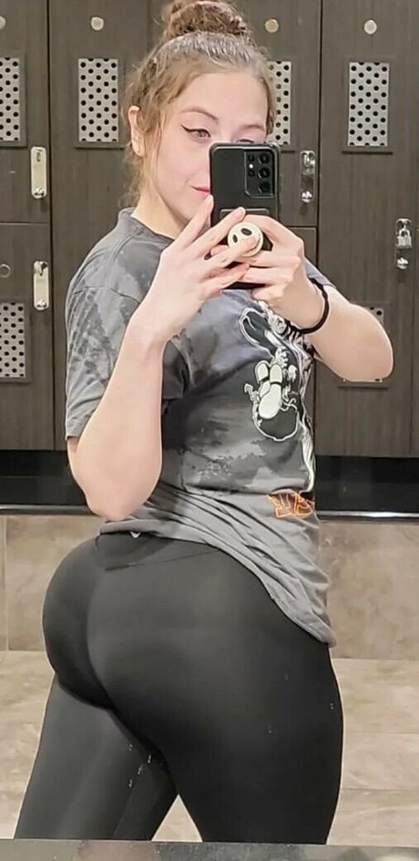 planetfitbritt erotic model img