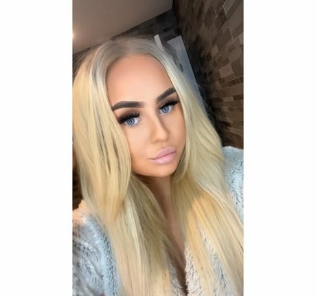 Molly O Shea model erotic galleries