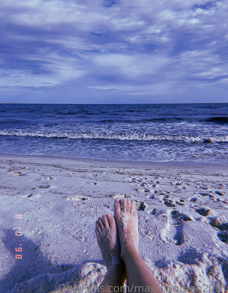 magicwoman2001 star naked image