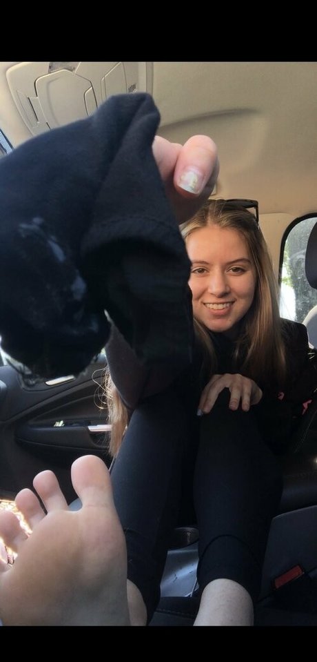 sabrinaaasolez pornstar naked images