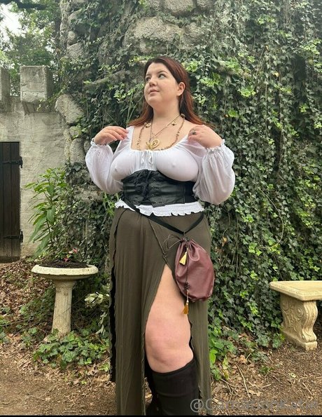 curly ebony onlyfans erotic image