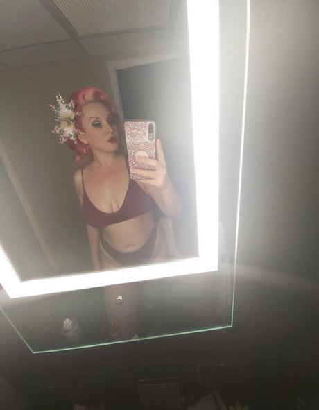 roxystardust model sexy archive