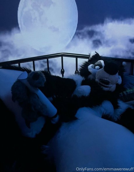 emmawerewuff pornographic star pic