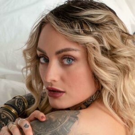 Oro Marzo nice actress image