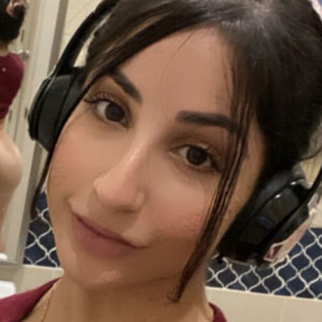 Hinataonig star hot photos