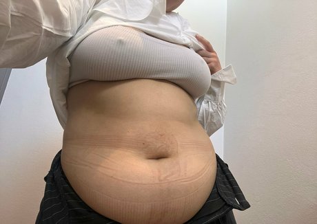 sumbelly nude pornstar photo