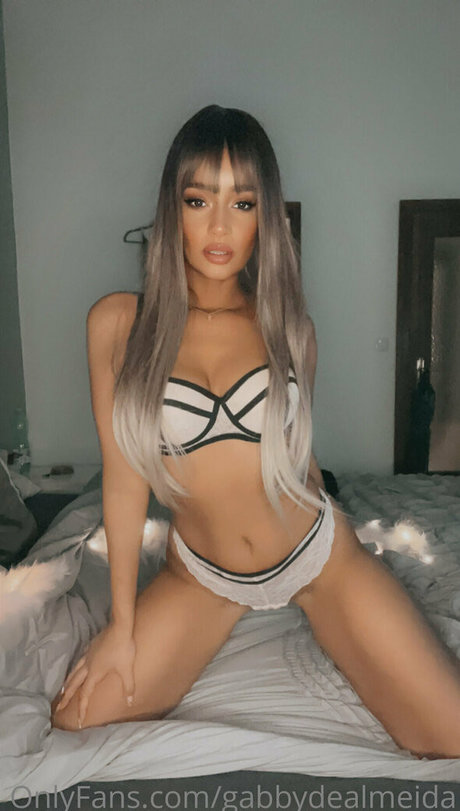 gabbydealmeida pornstar erotic picture