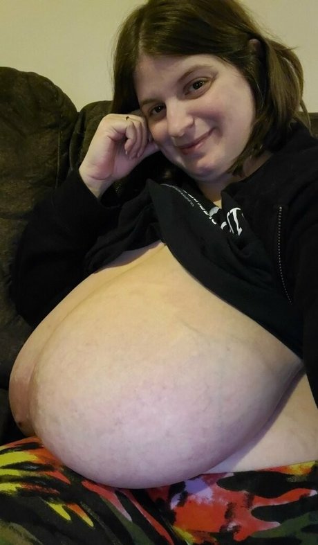 sarahrae beautiful actress image