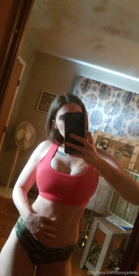 bossjade4ufree naked star galleries