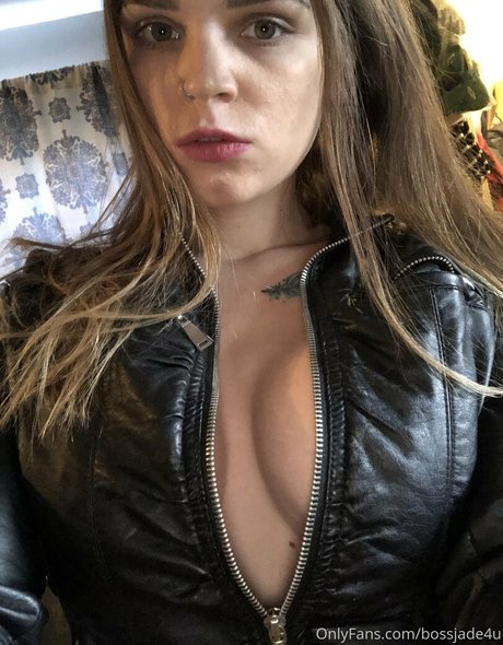 bossjade4ufree sexy model archive