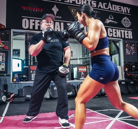 desilu limon nude actress picture