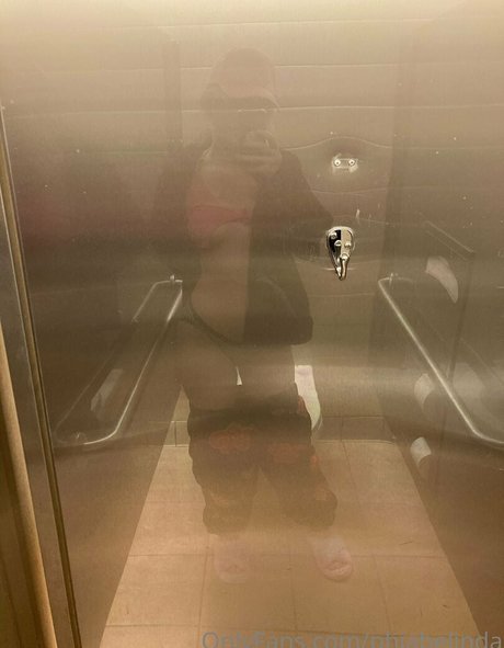 phiabelinda sex actress photo