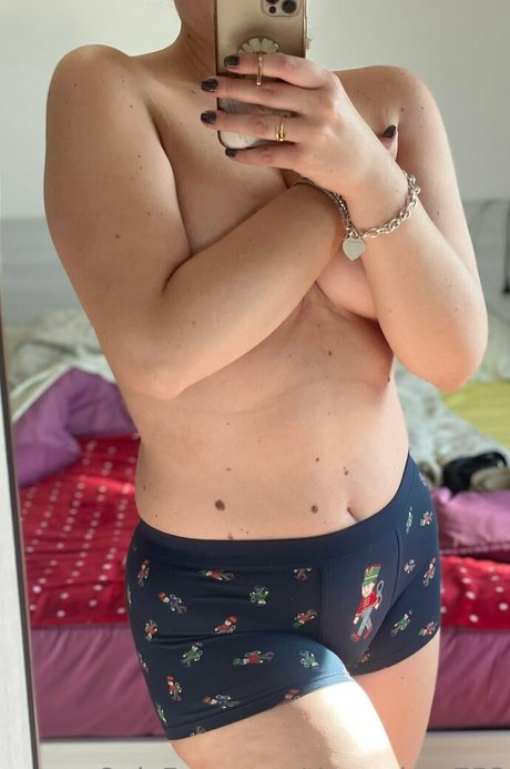 therealme753 star naked images